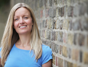 Alicia Cowan - social media support for small business